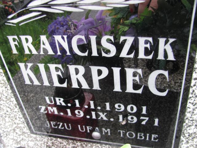 Grób Franciszek Kierpiec